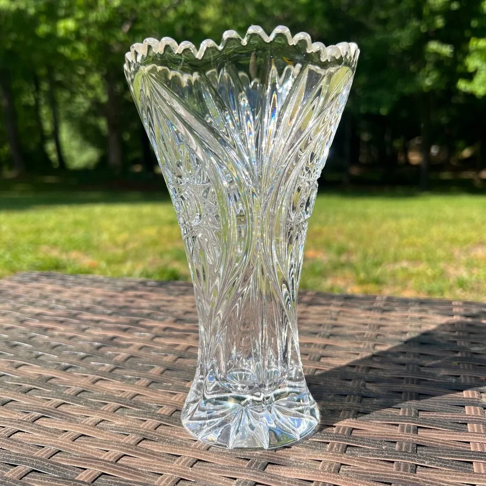 Vintage Nachtmann Palais Lead Crystal‎ Vase Made in Germany Scalloped Edge